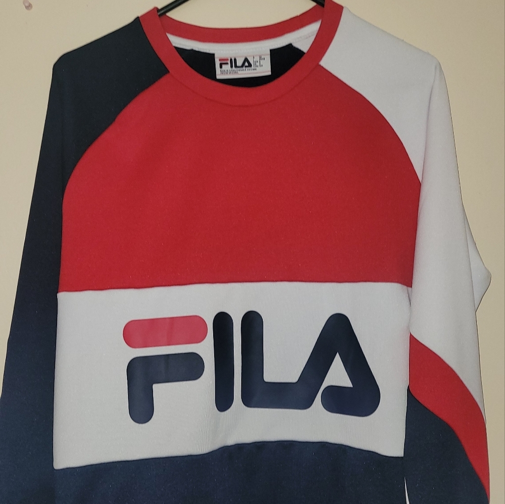 Filas - Picture 2 of 2